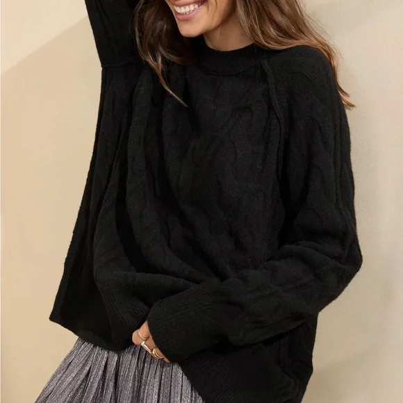 Aerie unREAL Cable Crew Sweater in True Black - Picture 2 of 9